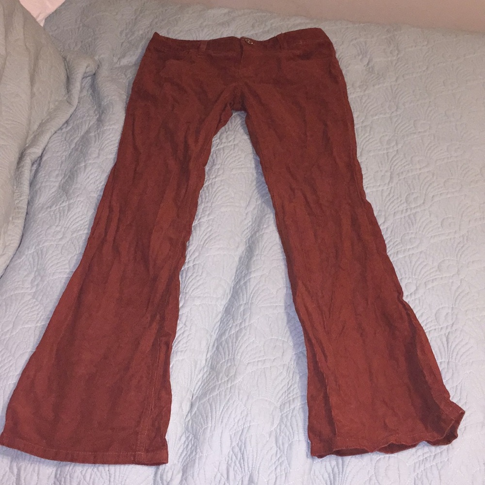 RARE American Eagle boot cut corduroy pants